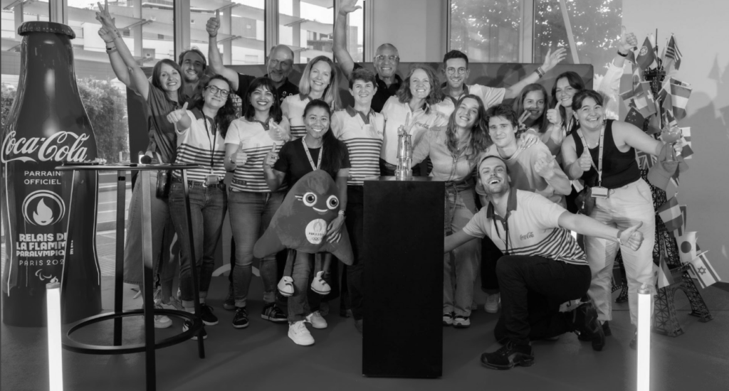 Image de cas client: l'équipe Coca cola et Fairywell durant les jeux olympiques Paris 2024